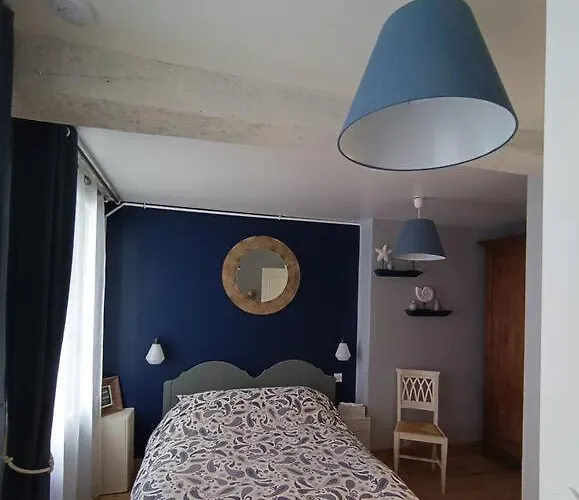 Le Macareux, Maison De Pêcheur. * Saint-Valery-sur-Somme